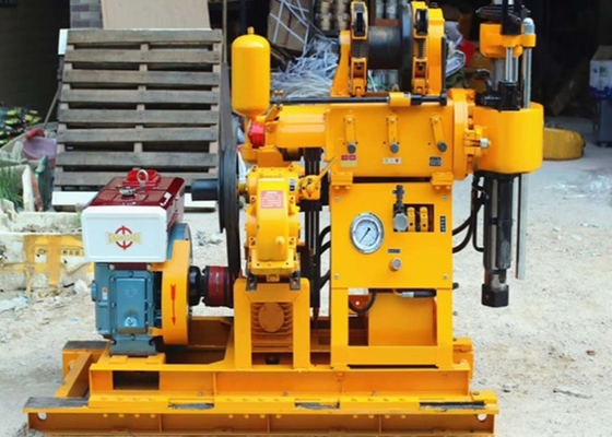 Máy khoan lõi GK 200 Độ sâu 200 mét với động cơ Diesel 22 HP cho kỹ thuật thăm dò