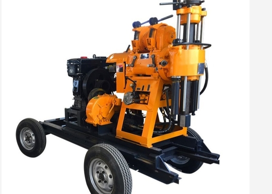Di động Dễ dàng Di chuyển Động cơ Diesel Máy khoan thử nghiệm đất sâu 200m cho xây dựng