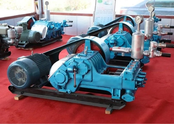 Công việc khoan giếng nước 300 mét BW 250 bùn bơm động cơ diesel