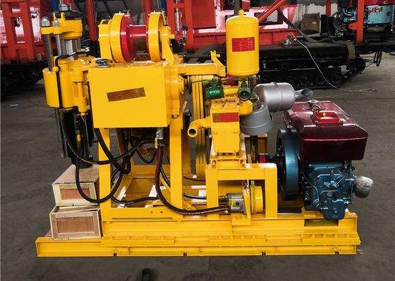 Máy khoan giếng nước hiệu suất cao 200 độ sâu Hoạt động dễ dàng cho khoan lõi