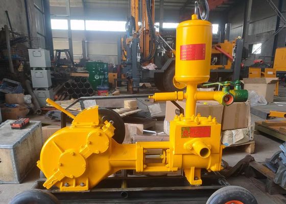 Máy bơm bùn khoan mạnh mẽ Loại ngang Bơm vữa BW cho kỹ thuật thăm dò