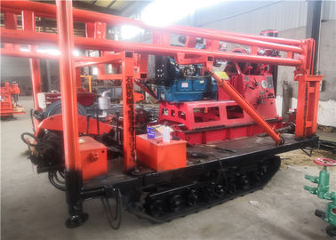 Máy khoan khoan bánh xích khoan 30m - 200m màu đỏ cho giếng nước