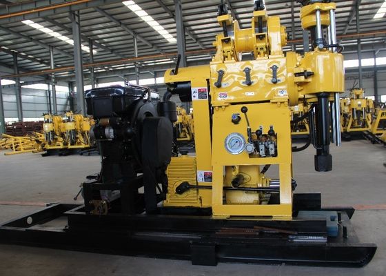 Giàn khoan giếng nước thủy lực Borewell 200m di động