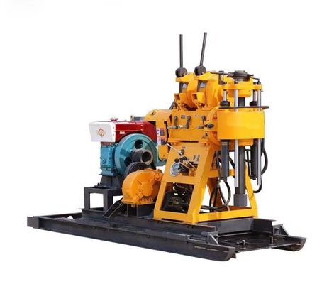 Thiết bị khoan giếng di động lõi kim cương với máy bơm bùn độc lập
