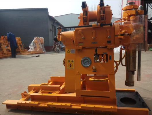 Máy khoan giếng khoan nước thủy lực dân dụng 150m Diesel Xy-1a