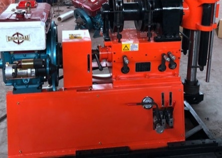 Giàn khoan kỹ thuật Gy 200 Hiệu quả tốc độ cao Độ sâu 300 mét